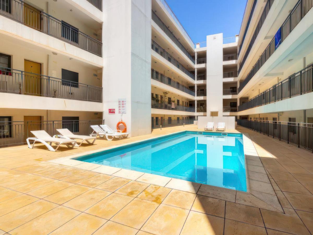Center Location, Ac, Swimming Pool, And Parking Olhão Exterior foto
